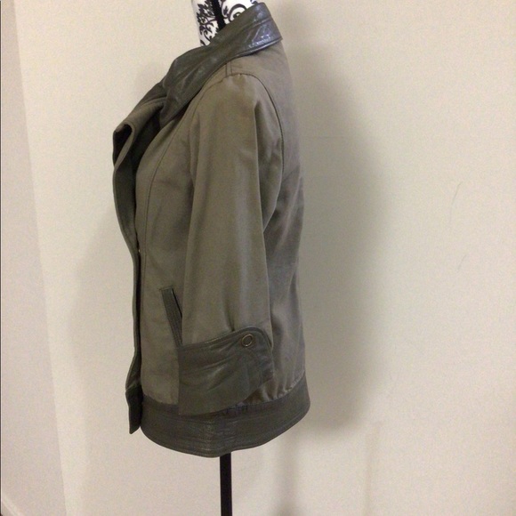 Mike & Chris leather and cotton jacket. - Picture 2 of 7